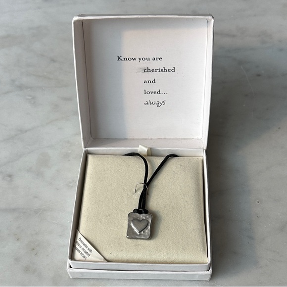 Hallmark Jewelry - Hallmark Silver Heart Necklace